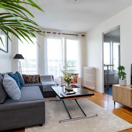 Appartement Fonctionnel, Balcon ,2 Minutes Gare ,17 Minutes Paris Cormeilles-en-Parisis Buitenkant foto